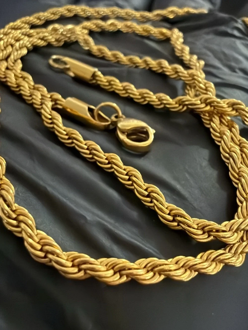 Gold plated rope link chain